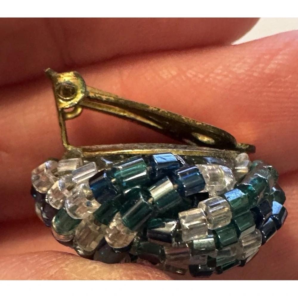 Vintage Teal Navy Blue Glass Beaded Cluster‎ Clip On Button Earrings Woven Domed